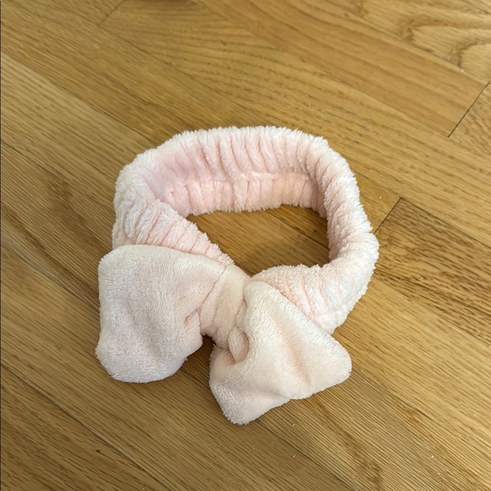 Brand new skincare Headband